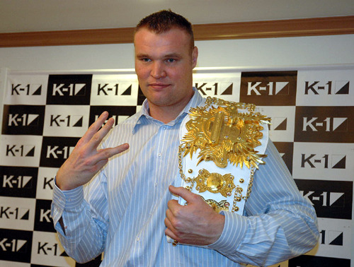 Semmy Schilt
